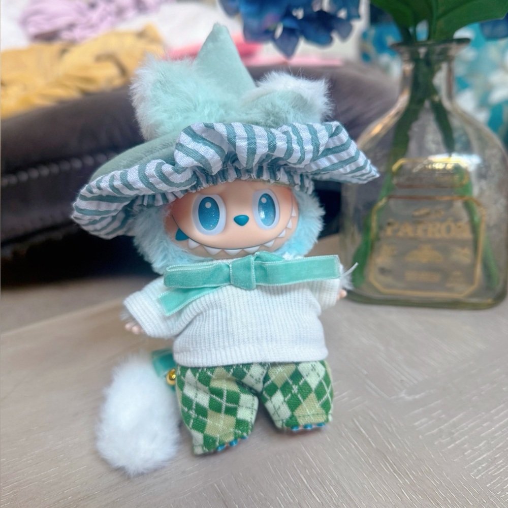 Labubu outfit - The Fox